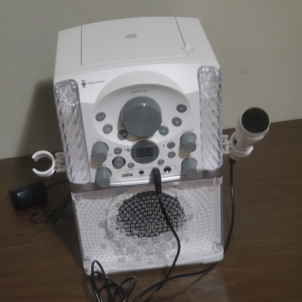 Light up Singing Machine Karaoke Machine